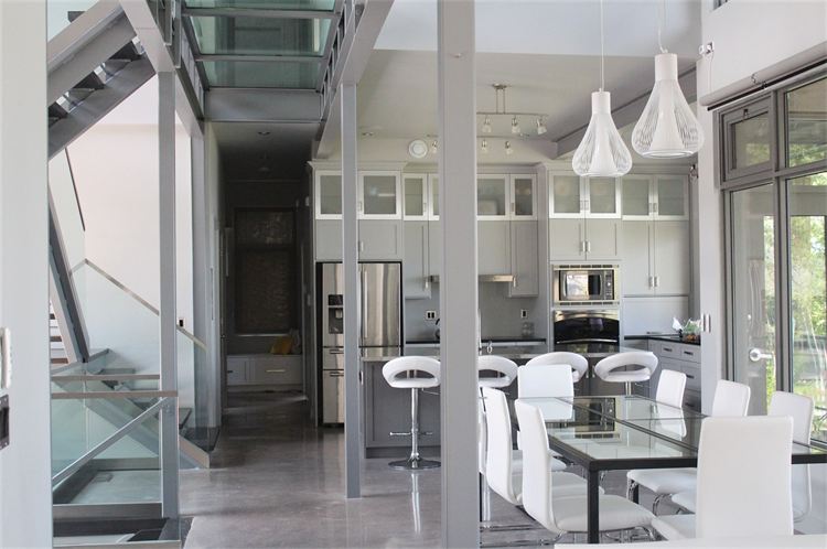 Big Bay Point Village Home Kitchen